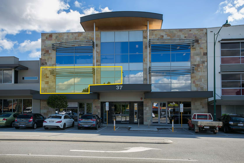Click to view all images 3/37 Cedric Street Stirling WA 6021 - Image 2