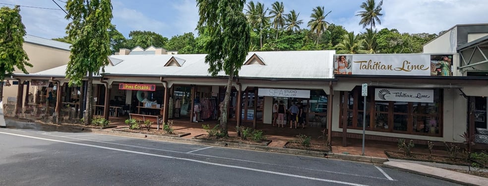 Click to view all images 18 Macrossan Street Port Douglas QLD 4877 - Image 1