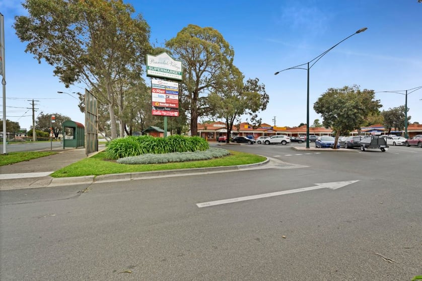 Click to view all images Shops 1/75-99 Baxter Tooradin Road Pearcedale VIC 3912 - Image 1