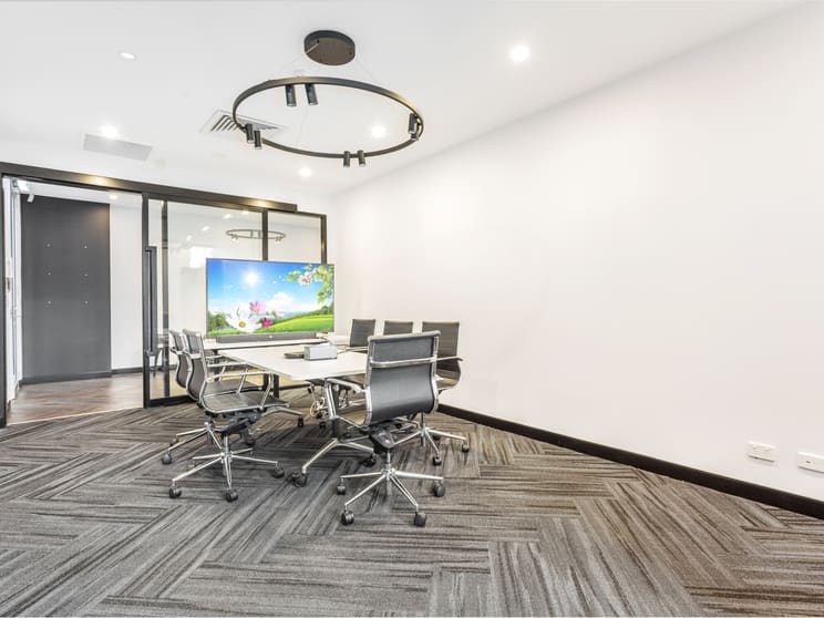 Click to view all images 1.13/29-31 Lexington Drive Bella Vista NSW 2153 - Image 2