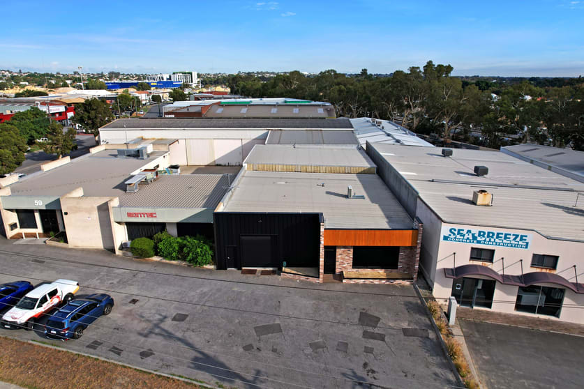 Click to view all images 61 King Edward Road Osborne Park WA 6017 - Image 3