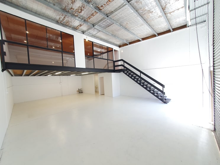 Click to view all images Currumbin QLD 4223 - Image 3