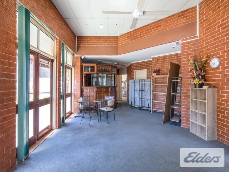Click to view all images 389 Cornwall Street Greenslopes QLD 4120 - Image 2