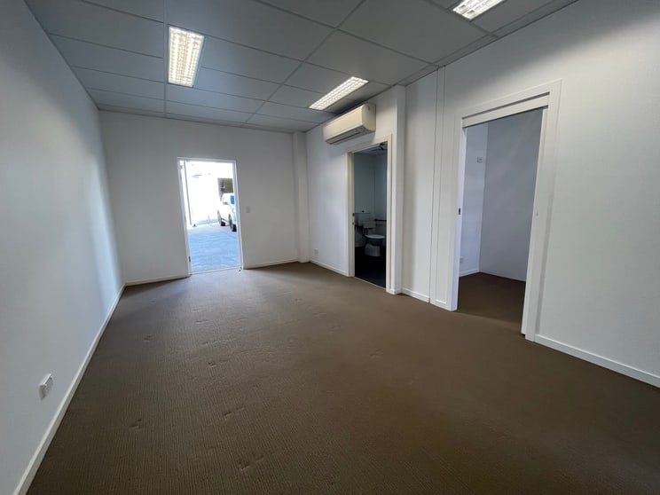 Click to view all images 25B/1631 Wynnum Road Tingalpa QLD 4173 - Image 3