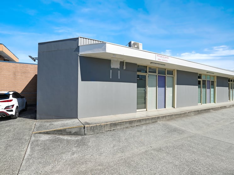 Click to view all images 3/27 Central Road Unanderra NSW 2526 - Image 1