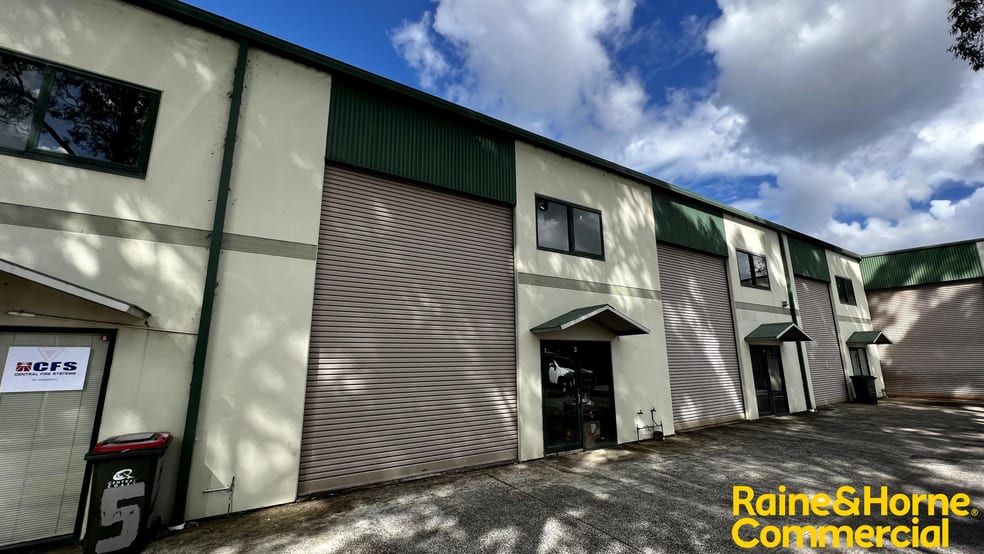 Click to view all images 4/11 Donaldson Street Wyong NSW 2259 - Image 2
