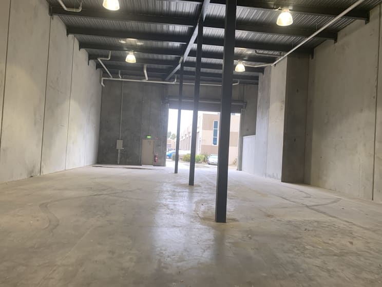Click to view all images Unit 2 & 3/81 Elgar Road Derrimut VIC 3026 - Image 3