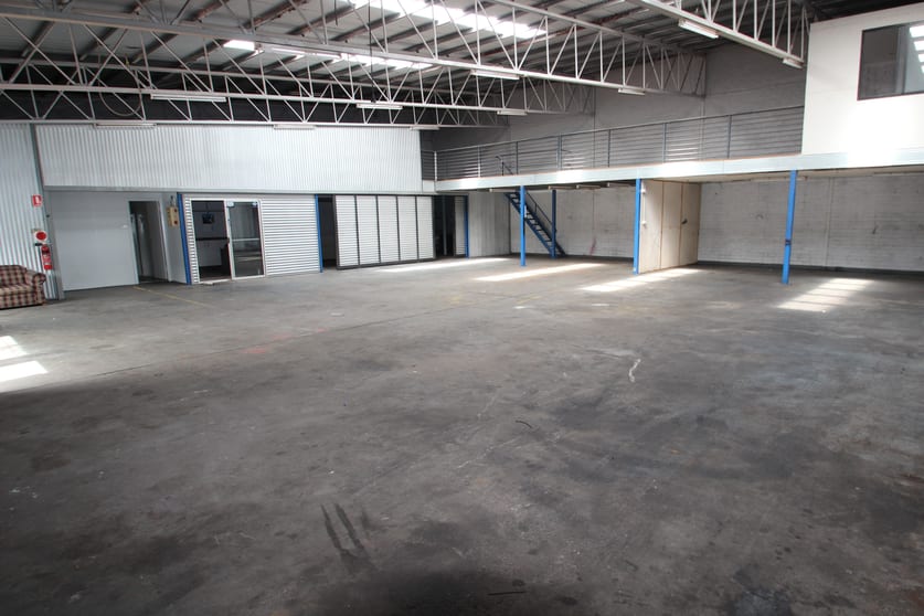 Click to view all images 4/207 Shellharbour Road Port Kembla NSW 2505 - Image 3