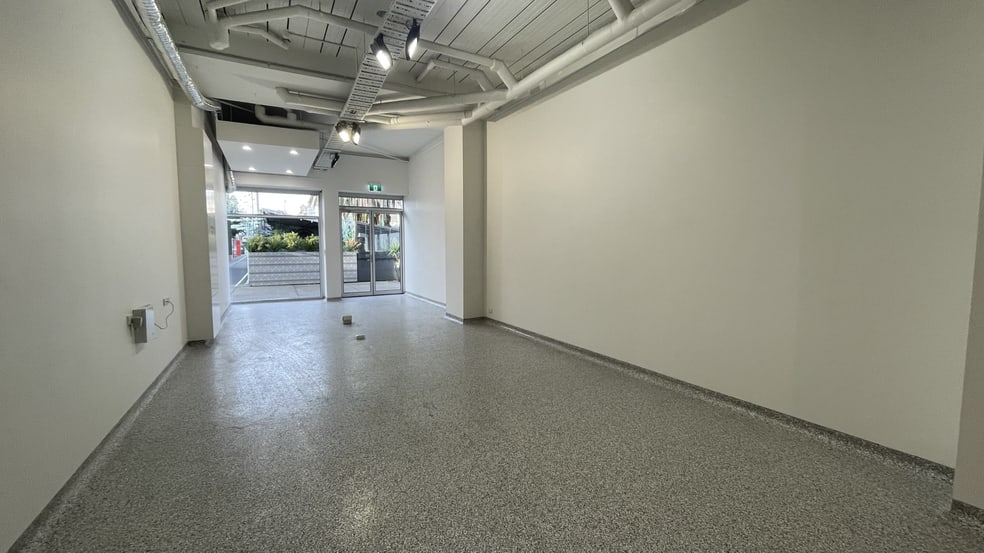 Click to view all images 11B/60 Fitzroy Street St Kilda VIC 3182 - Image 2