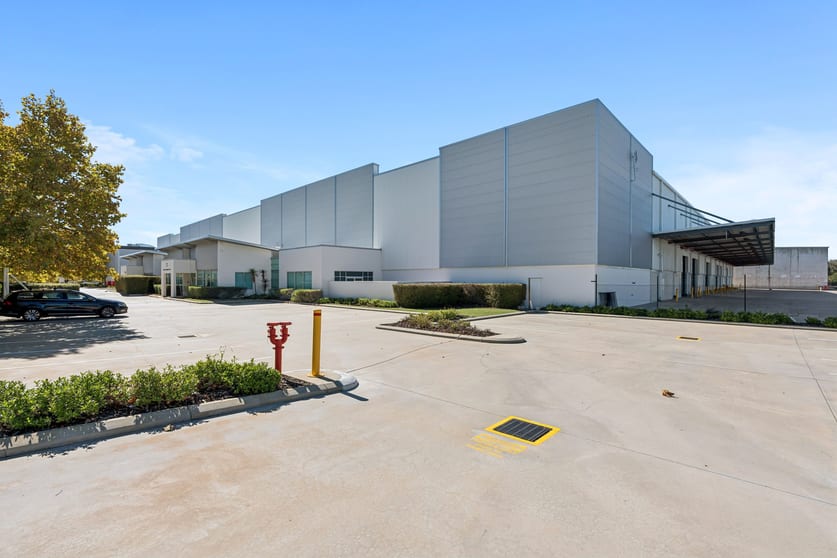 Click to view all images 2 Hugh Edwards Drive Perth Airport WA 6105 - Image 1