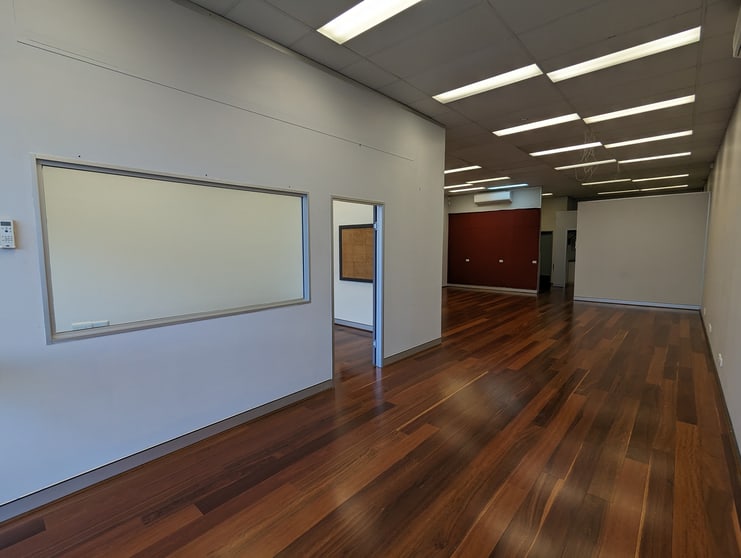 Click to view all images 3/13-15 Townsville Street Fyshwick ACT 2609 - Image 3