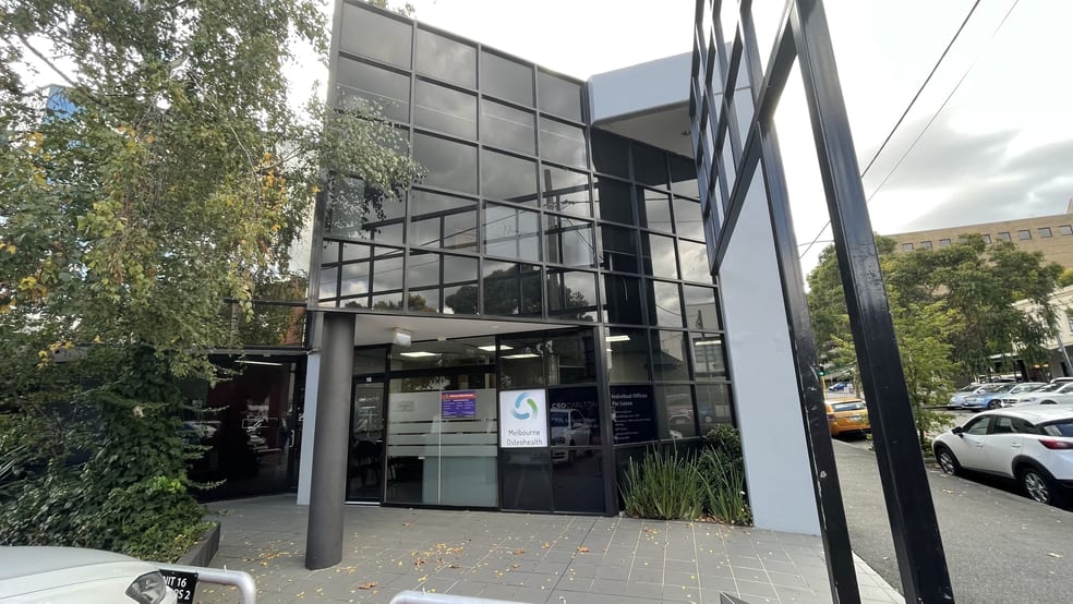 Click to view all images 16/233 Cardigan Street Carlton VIC 3053 - Image 1