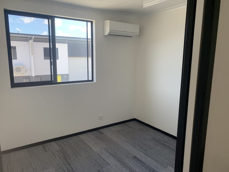 Click to view all images 15/102 Hartley Street Bungalow QLD 4870 - Image 4
