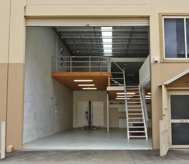 Click to view all images 12 Stanton Road Seven Hills NSW 2147 - Image 2