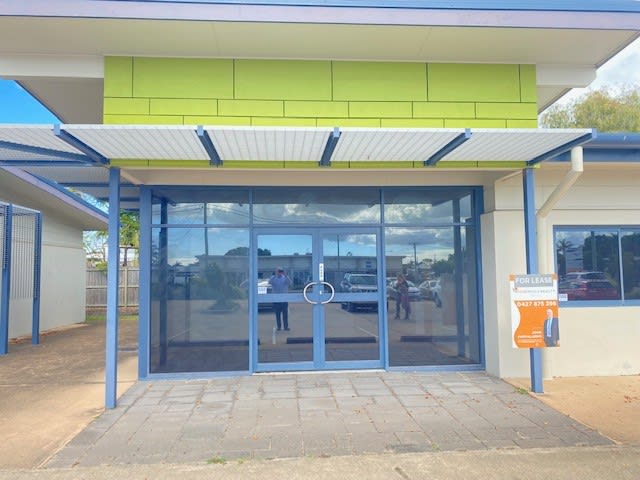 2/72 Barolin Street Bundaberg South QLD 4670 - Image 2