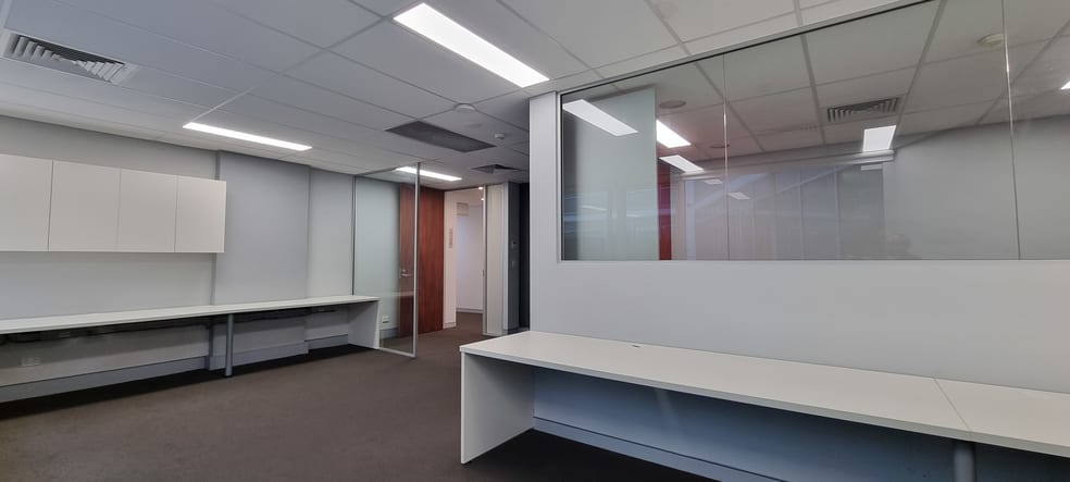 Click to view all images Pittwater Road Dee Why NSW 2099 - Image 2