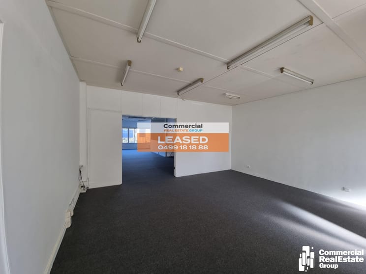 Click to view all images Ferntree Gully Road Knoxfield VIC 3180 - Image 3