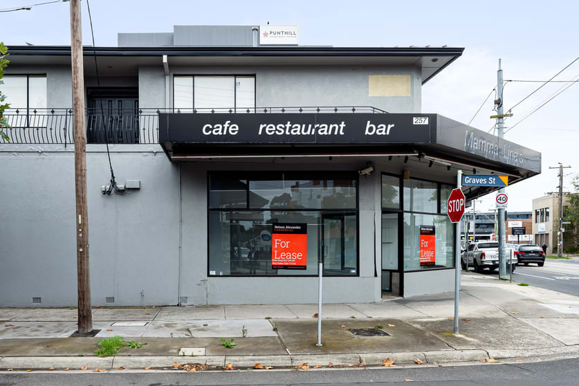 Click to view all images GF/257 Keilor Road Essendon North VIC 3041 - Image 3