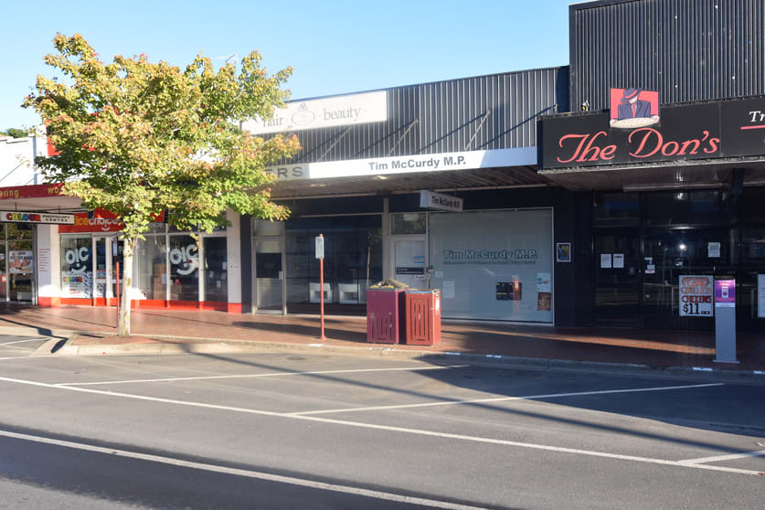 Click to view all images 15 Murphy Street Wangaratta VIC 3677 - Image 2