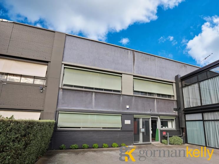 Click to view all images 17 Rooney Street Richmond VIC 3121 - Image 1