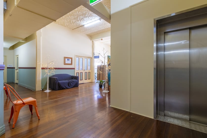 Click to view all images 18/373 Kent St Maryborough QLD 4650 - Image 2