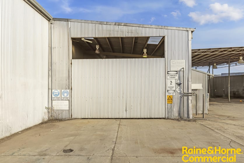 Click to view all images Unit 4A/358-360 Edward Street Wagga Wagga NSW 2650 - Image 1