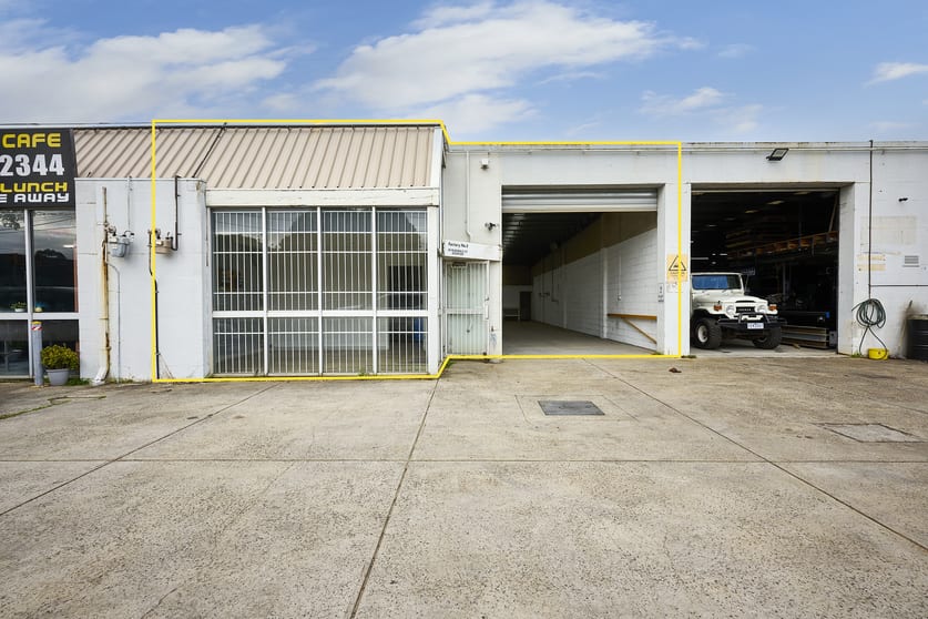 Click to view all images 3/40 Rushdale Street Knoxfield VIC 3180 - Image 3