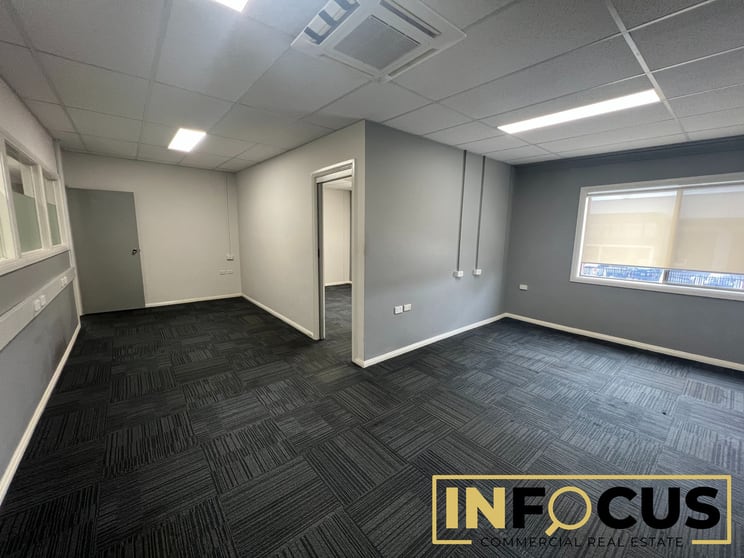 Click to view all images Penrith NSW 2750 - Image 2