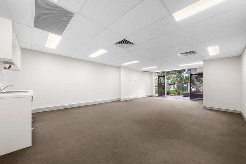 Click to view all images 1002/4 Daydream Street Warriewood NSW 2102 - Image 2