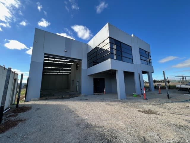 Click to view all images 1 & 2/5 Cobra St Melton VIC 3337 - Image 2