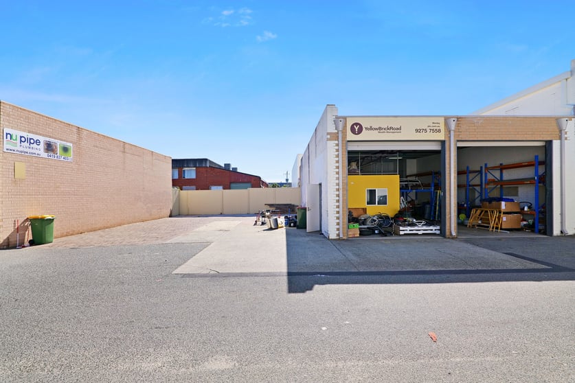 Click to view all images 2/8 Boag Place Morley WA 6062 - Image 3