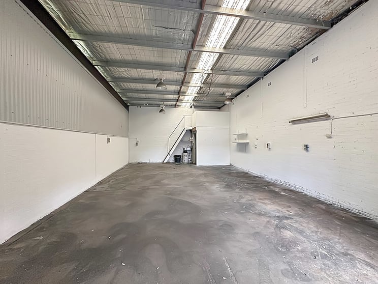 Click to view all images 2/79 Rawson Street Woy Woy NSW 2256 - Image 2