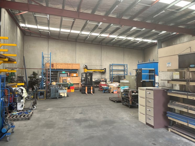 Click to view all images 4/61 Rushdale Street Knoxfield VIC 3180 - Image 2