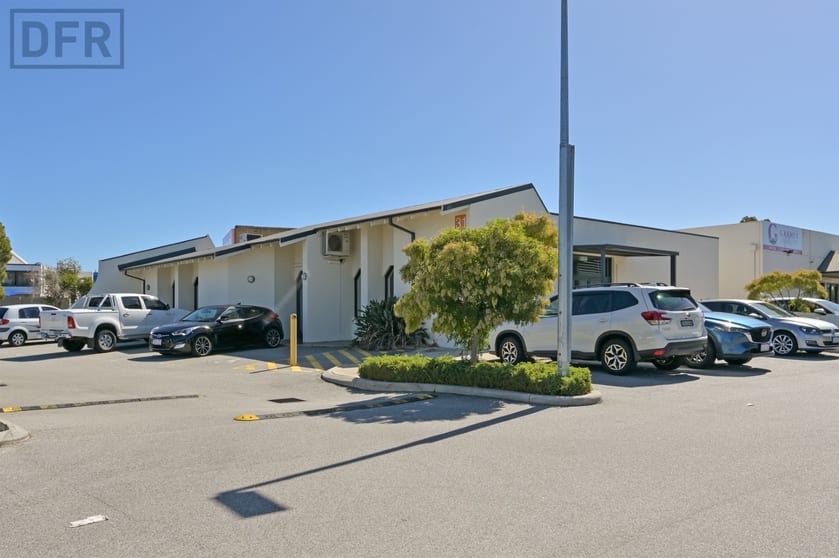 Click to view all images 31 Manning Road Cannington WA 6107 - Image 3