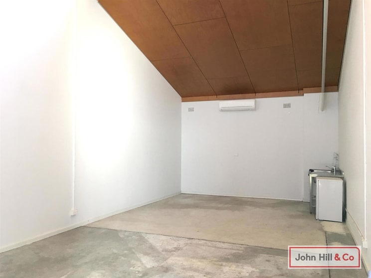 Click to view all images 4/44 Edward Street Summer Hill NSW 2130 - Image 3