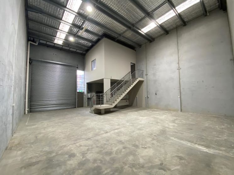 Click to view all images Unit 15/29 Governor Macquarie Drive Chipping Norton NSW 2170 - Image 3