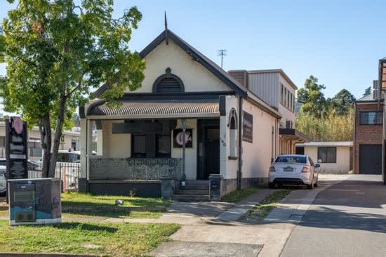 160 Marius Street Tamworth NSW 2340 - Image 2