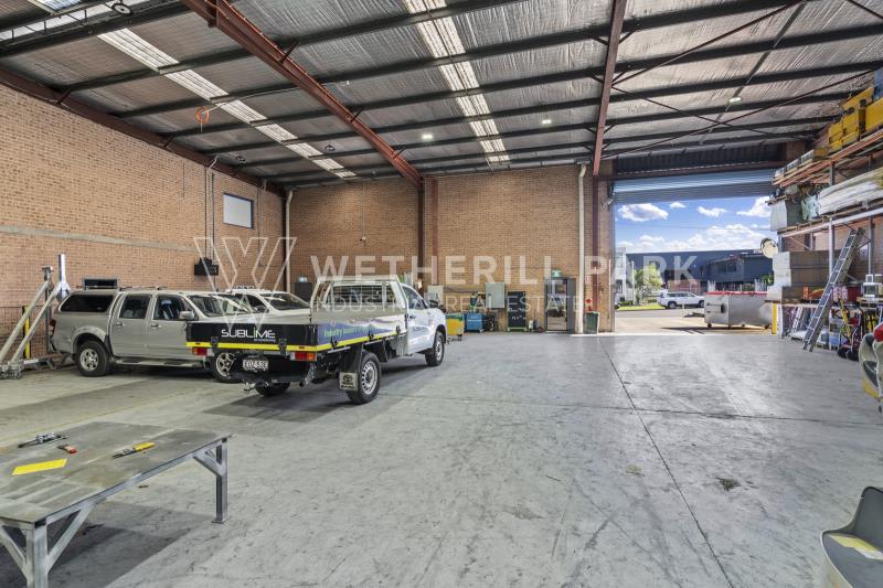 Click to view all images Smithfield NSW 2164 - Image 2
