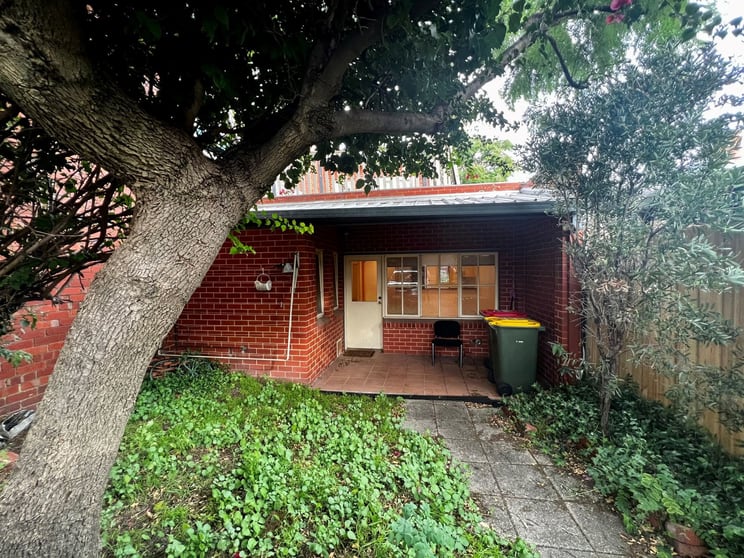 Rear/481 North Road Ormond VIC 3204 - Image 1
