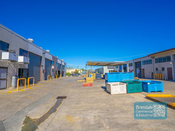 Click to view all images Lawnton QLD 4501 - Image 3