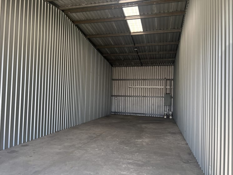2/12 Kershaw Street Busselton WA 6280 - Image 3
