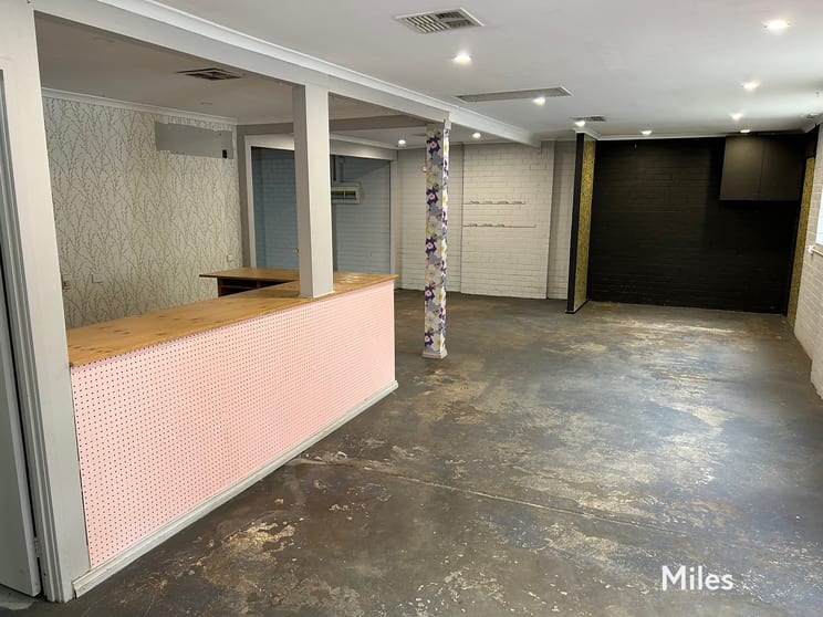Click to view all images 10/17-19 Brougham Street Eltham VIC 3095 - Image 2