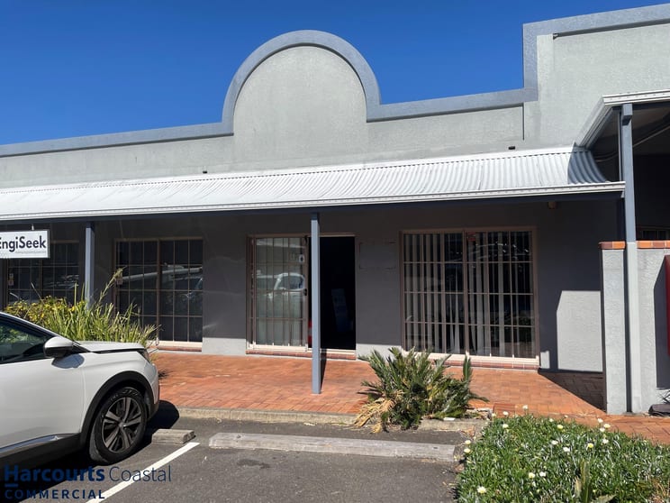 Click to view all images 4/39 Nerang Street Nerang QLD 4211 - Image 2
