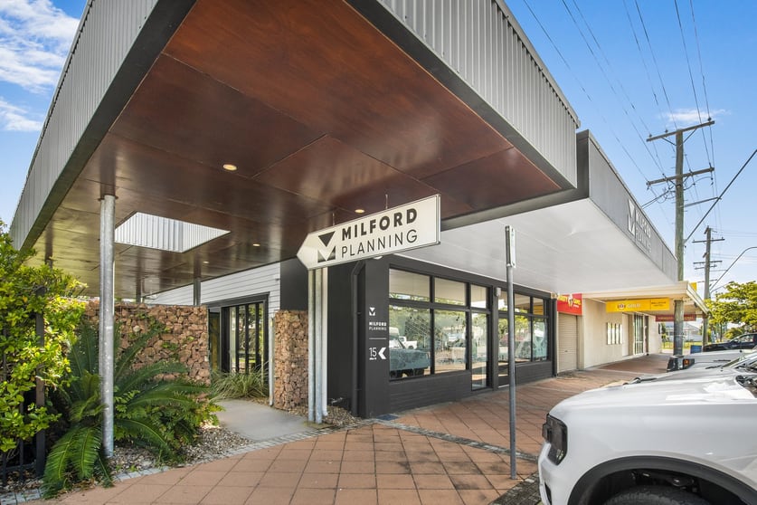 Click to view all images 13-15 Allen Street South Townsville QLD 4810 - Image 1
