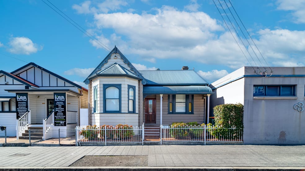 Click to view all images 83 Wigram Street Harris Park NSW 2150 - Image 1