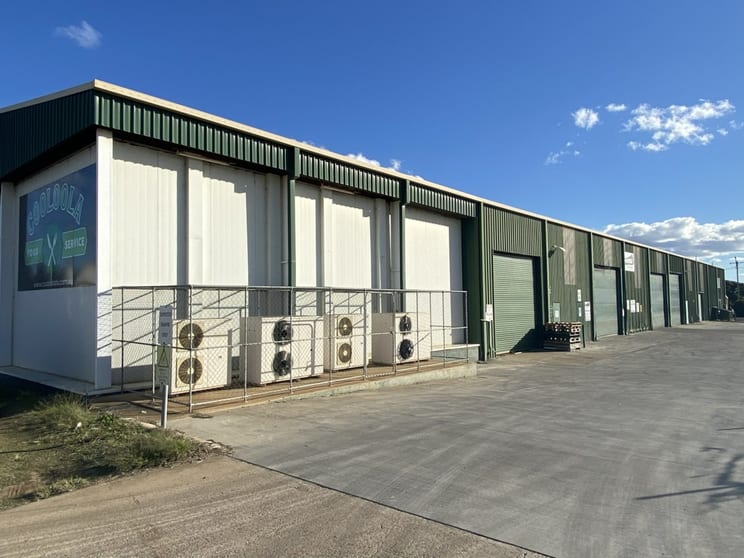 Click to view all images 4/12 Kingaroy Street Kingaroy QLD 4610 - Image 1