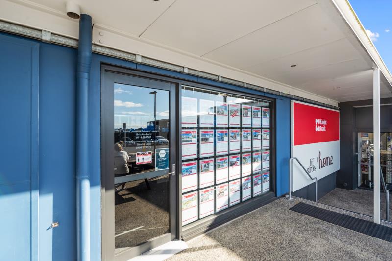 Click to view all images Shop 8/48 - 54 Oldaker Street Devonport TAS 7310 - Image 3