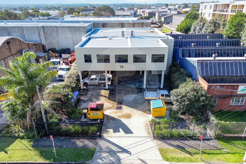 Click to view all images 13 CARNARVON STREET Silverwater NSW 2128 - Image 1