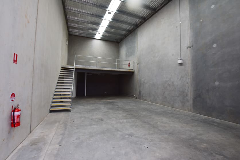 Click to view all images 9/17 Pikkat Drive Braemar NSW 2575 - Image 3