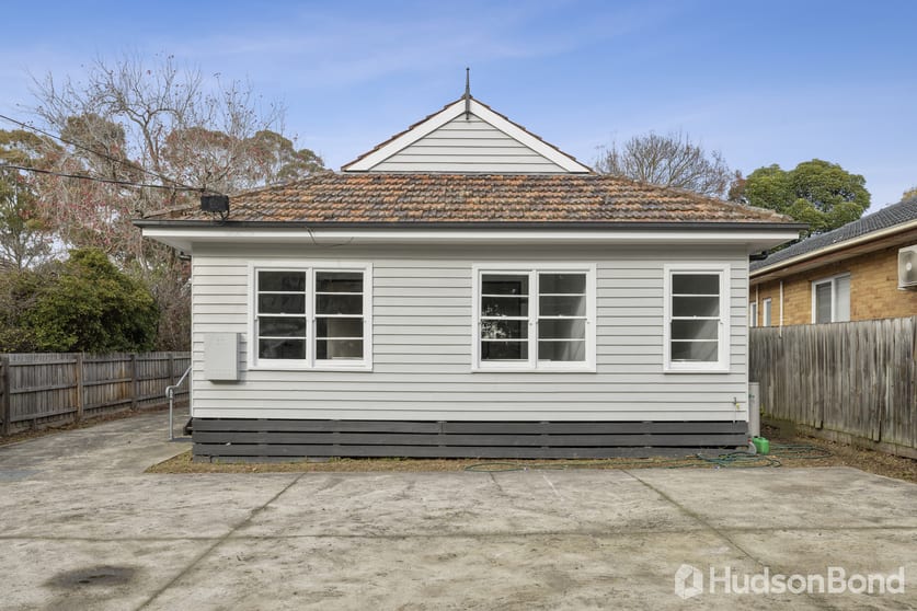 Click to view all images 182 Canterbury Road Blackburn South VIC 3130 - Image 1